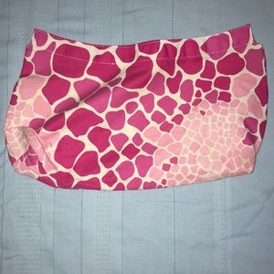 Thirty -One pink and white purse skirt cover